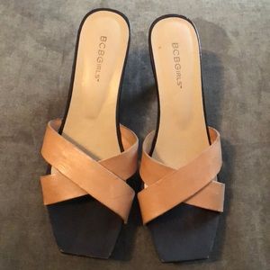 BCBG platform sandal size 8
